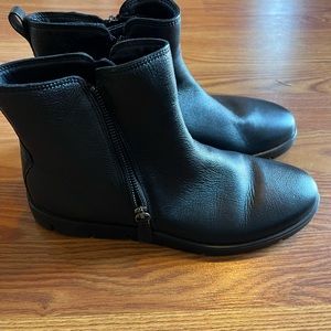 Ecco Boots Size 10 Black